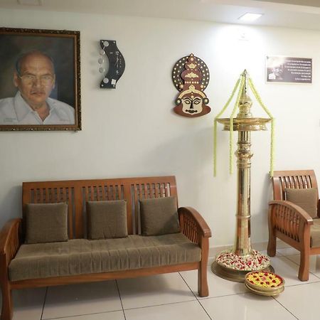 Pavithram Residency Bed & Breakfast Kollam Eksteriør bilde
