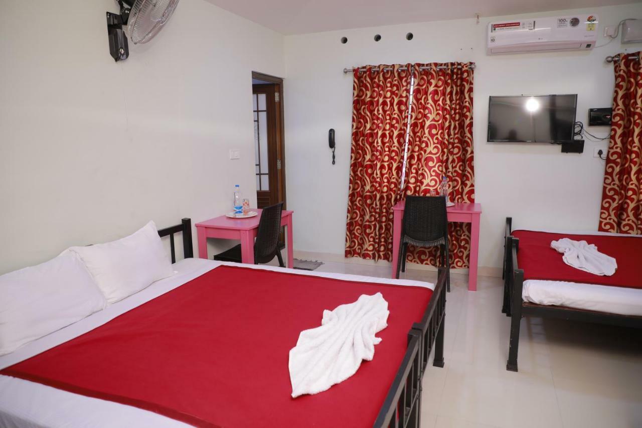 Pavithram Residency Bed & Breakfast Kollam Eksteriør bilde