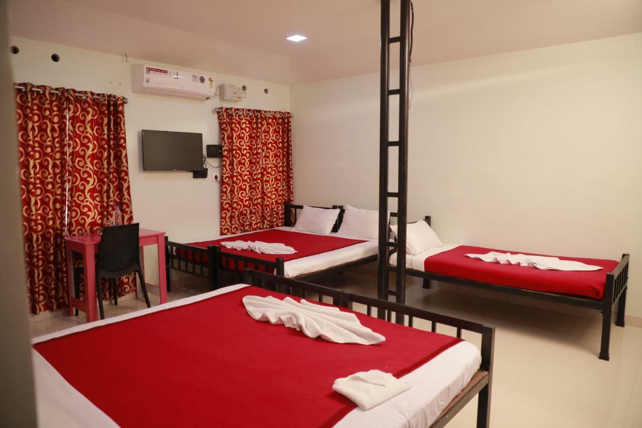 Pavithram Residency Bed & Breakfast Kollam Eksteriør bilde